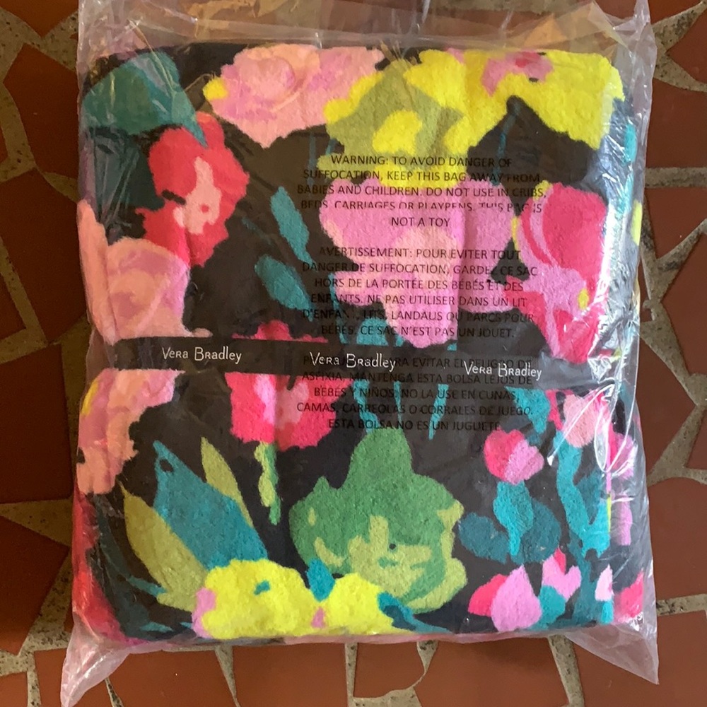 Vera Bradley Hilo Meadow Throw Blanket